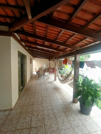 Imagem Sobrado com 4 Quartos à Venda, 218 m² em Vila Lucy - Goiânia Imagem Sobrado com 4 Quartos à Venda, 218 m² em Vila Lucy - Goiânia