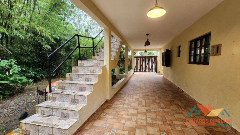 Imagem Chácara com 5 Quartos para Alugar, 191 m² em Massaguaçu - Caraguatatuba