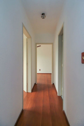 Imagem Imóvel com 2 Quartos à Venda, 56 m² em Cristal - Porto Alegre Imagem Imóvel com 2 Quartos à Venda, 56 m² em Cristal - Porto Alegre