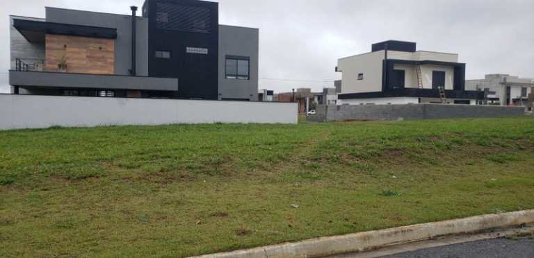 Imóvel à Venda, 324 m² em Loteamento Floresta - São José Dos Campos