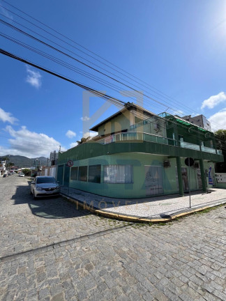 Casa com 4 Quartos à Venda, 721 m² em Centro - Camboriú