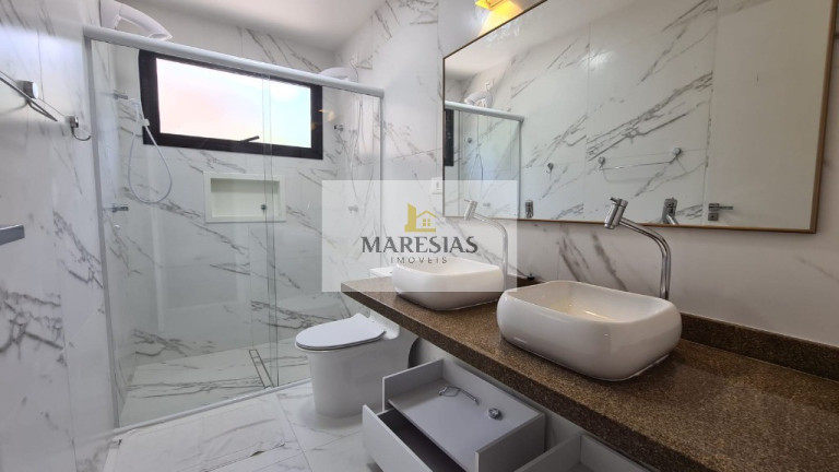 Imagem Casa com 3 Quartos à Venda, 165 m² em Camburi - São Sebastião Imagem Casa com 3 Quartos à Venda, 165 m² em Camburi - São Sebastião