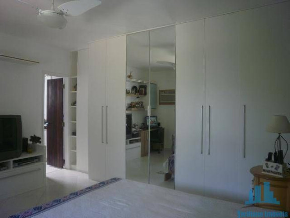 Imagem Casa com 3 Quartos à Venda, 286 m² em Serra Grande - Niterói Imagem Casa com 3 Quartos à Venda, 286 m² em Serra Grande - Niterói