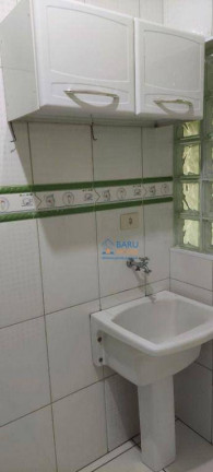 Imagem Kitnet com 1 Quarto à Venda, 30 m² em Santa Efigênia - São Paulo Imagem Kitnet com 1 Quarto à Venda, 30 m² em Santa Efigênia - São Paulo