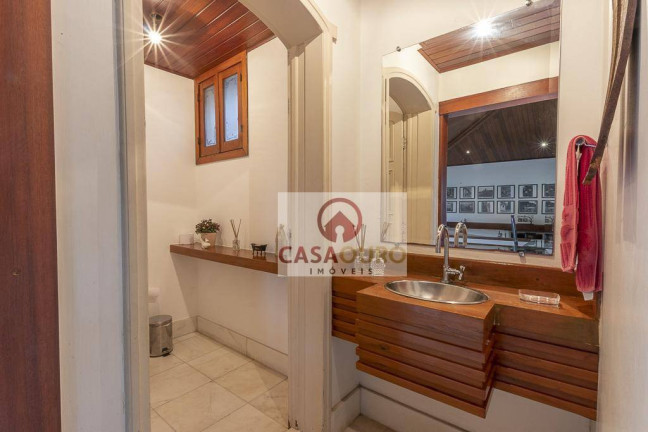 Imagem Casa com 5 Quartos à Venda, 750 m² em Vila Paris - Belo Horizonte Imagem Casa com 5 Quartos à Venda, 750 m² em Vila Paris - Belo Horizonte