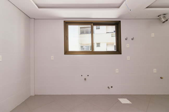 Imagem Imóvel com 3 Quartos à Venda, 169 m² em Petrópolis - Porto Alegre Imagem Imóvel com 3 Quartos à Venda, 169 m² em Petrópolis - Porto Alegre
