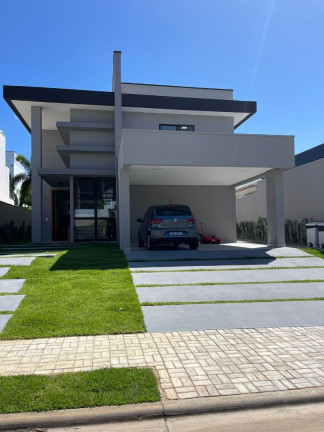 Casa com 4 Quartos à Venda, 300 m² em Eusébio - Eusébio