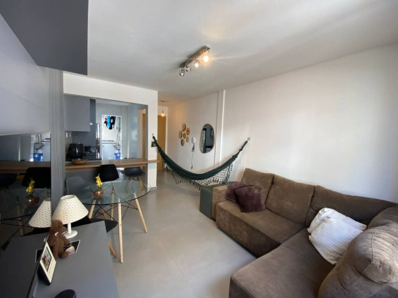 Imagem Imóvel com 2 Quartos à Venda, em Higienópolis - Porto Alegre Imagem Imóvel com 2 Quartos à Venda, em Higienópolis - Porto Alegre