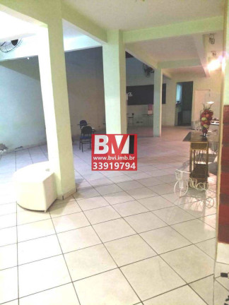 Imagem Casa com 3 Quartos à Venda, 340 m² em Ramos - Rio De Janeiro
