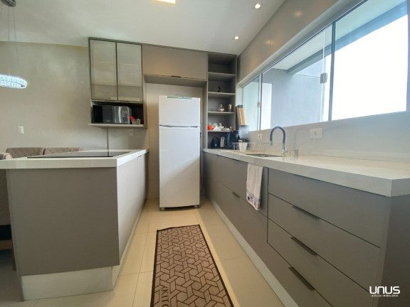 Imagem Sobrado com 2 Quartos à Venda, 120 m² em Forquilhas - São José