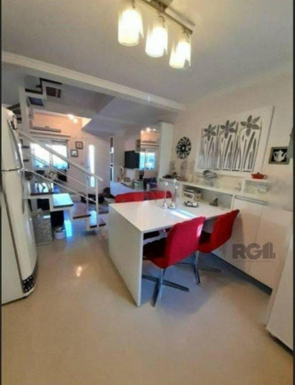 Imagem Casa de Condomínio com 2 Quartos à Venda, 119 m² em Ipanema - Porto Alegre Imagem Casa de Condomínio com 2 Quartos à Venda, 119 m² em Ipanema - Porto Alegre