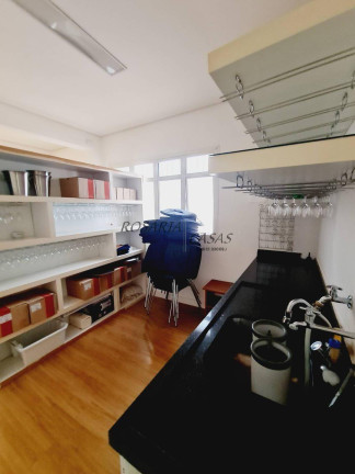 Imagem Casa com 2 Quartos à Venda, 200 m² em Pinheiros - São Paulo Imagem Casa com 2 Quartos à Venda, 200 m² em Pinheiros - São Paulo