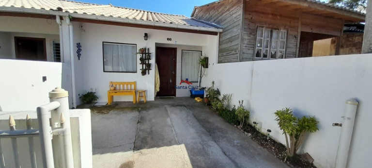 Casa com 2 Quartos à Venda, 75 m² em São João Do Rio Vermelho - Florianópolis