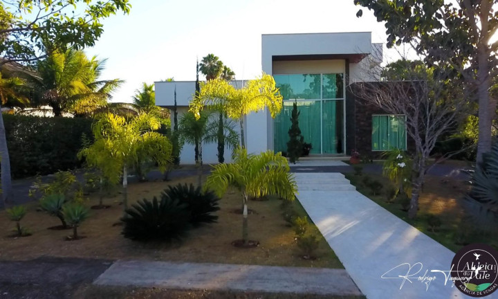 Casa de Condomínio com 4 Quartos à Venda, 394 m² em Residencial Aldeia Do Vale - Goiânia