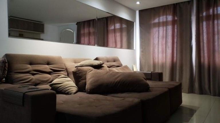 Imagem Casa com 3 Quartos à Venda, 232 m² em Uberaba - Curitiba