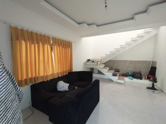 Imagem Casa de Condomínio com 3 Quartos à Venda, 150 m² em Vila Santa Alice - Duque De Caxias