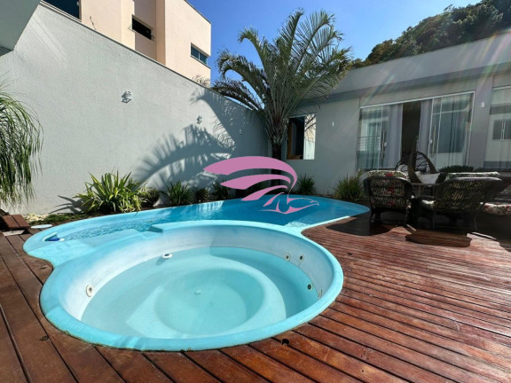 Imagem Casa com 4 Quartos à Venda, 280 m² em Ressacada - Itajaí Imagem Casa com 4 Quartos à Venda, 280 m² em Ressacada - Itajaí