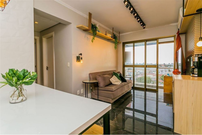 Imagem Imóvel com 2 Quartos à Venda, em Passo Da Areia - Porto Alegre Imagem Imóvel com 2 Quartos à Venda, em Passo Da Areia - Porto Alegre