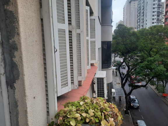 Imagem Apartamento com 1 Quarto à Venda, 66 m² em Centro Histórico - Porto Alegre Imagem Apartamento com 1 Quarto à Venda, 66 m² em Centro Histórico - Porto Alegre