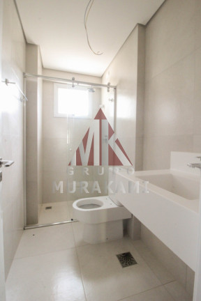 Imagem Imóvel com 3 Quartos à Venda, 207 m² em Zona 01 - Maringá Imagem Imóvel com 3 Quartos à Venda, 207 m² em Zona 01 - Maringá