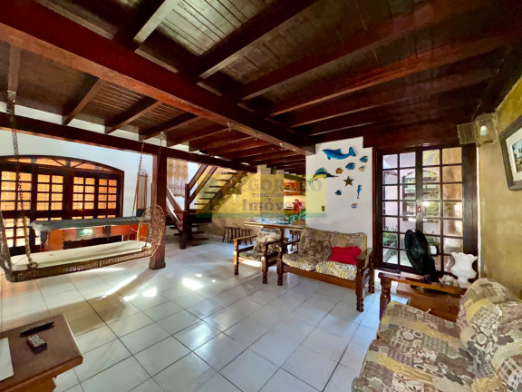 Imagem Sobrado com 4 Quartos à Venda, 265 m² em Martim De Sá - Caraguatatuba Imagem Sobrado com 4 Quartos à Venda, 265 m² em Martim De Sá - Caraguatatuba