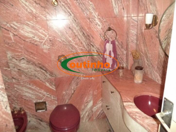 Imagem Casa com 3 Quartos à Venda, 215 m² em Maracanã - Rio De Janeiro Imagem Casa com 3 Quartos à Venda, 215 m² em Maracanã - Rio De Janeiro