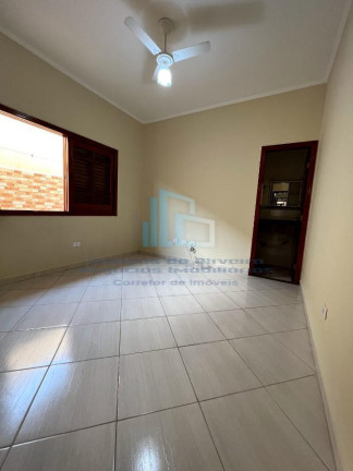 Imagem Casa com 2 Quartos à Venda, 82 m² em Flórida - Praia Grande Imagem Casa com 2 Quartos à Venda, 82 m² em Flórida - Praia Grande