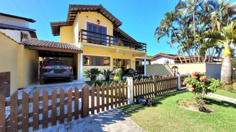Imagem Casa de Condomínio com 3 Quartos à Venda, 300 m² em Mar Verde - Caraguatatuba Imagem Casa de Condomínio com 3 Quartos à Venda, 300 m² em Mar Verde - Caraguatatuba