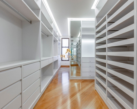 Imagem Sobrado com 4 Quartos à Venda, 626 m² em Pacaembu - São Paulo Imagem Sobrado com 4 Quartos à Venda, 626 m² em Pacaembu - São Paulo