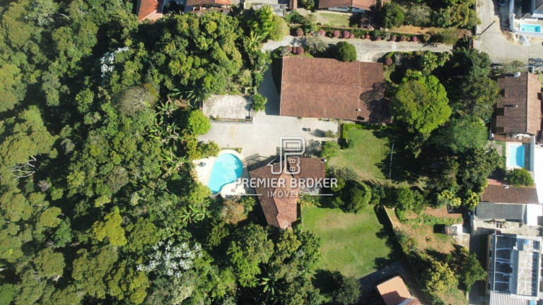 Imagem Casa com 4 Quartos à Venda, 503 m² em Parque São Luiz - Teresópolis Imagem Casa com 4 Quartos à Venda, 503 m² em Parque São Luiz - Teresópolis