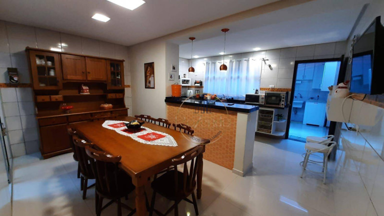 Sobrado com 3 Quartos à Venda, 175 m² em Vila América - Santo André