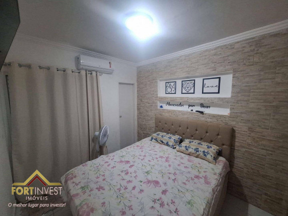 Imagem Imóvel com 3 Quartos à Venda, 150 m² em Jardim Samambaia - Praia Grande Imagem Imóvel com 3 Quartos à Venda, 150 m² em Jardim Samambaia - Praia Grande