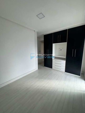 Imagem Cobertura com 3 Quartos à Venda, 262 m² em Guilhermina - Praia Grande Imagem Cobertura com 3 Quartos à Venda, 262 m² em Guilhermina - Praia Grande