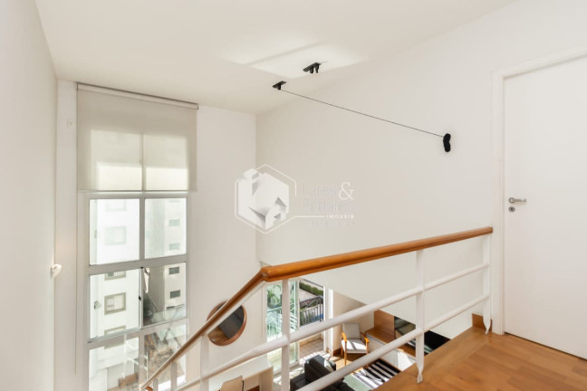 Imagem Imóvel com 2 Quartos à Venda, 111 m² em Pinheiros - São Paulo Imagem Imóvel com 2 Quartos à Venda, 111 m² em Pinheiros - São Paulo