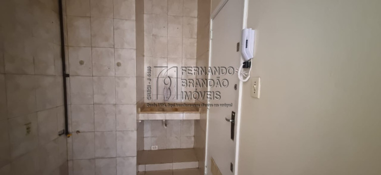 Imagem Imóvel com 1 Quarto à Venda, 37 m² em Catete - Rio De Janeiro Imagem Imóvel com 1 Quarto à Venda, 37 m² em Catete - Rio De Janeiro