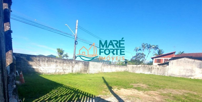 Terreno à Venda, 675 m² em Centro - Ubatuba