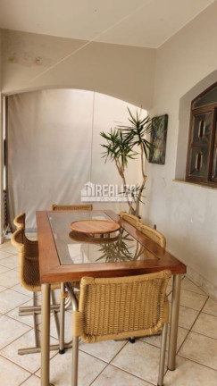 Imagem Casa com 5 Quartos à Venda, 476 m² em Boa Vista - Uberaba Imagem Casa com 5 Quartos à Venda, 476 m² em Boa Vista - Uberaba