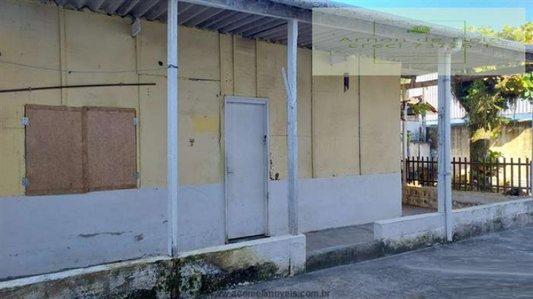 Imagem Casa com 4 Quartos à Venda, 195 m² em Estufa 2 - Ubatuba Imagem Casa com 4 Quartos à Venda, 195 m² em Estufa 2 - Ubatuba