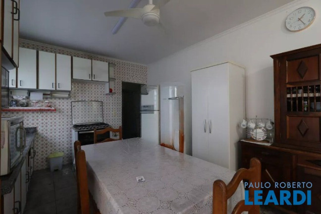 Imagem Casa com 3 Quartos para Alugar, 200 m² em Jardim Cristiane - Santo André Imagem Casa com 3 Quartos para Alugar, 200 m² em Jardim Cristiane - Santo André