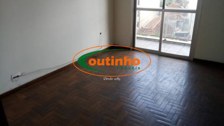 Imagem Apartamento com 4 Quartos à Venda, 126 m² em Tijuca - Rio De Janeiro Imagem Apartamento com 4 Quartos à Venda, 126 m² em Tijuca - Rio De Janeiro