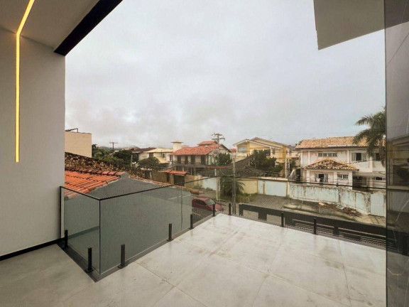 Imagem Casa com 4 Quartos à Venda, 245 m² em Camboinhas - Niterói Imagem Casa com 4 Quartos à Venda, 245 m² em Camboinhas - Niterói