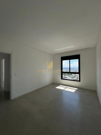 Imagem Cobertura com 4 Quartos à Venda, 264 m² em Centro - Balneário Camboriú Imagem Cobertura com 4 Quartos à Venda, 264 m² em Centro - Balneário Camboriú