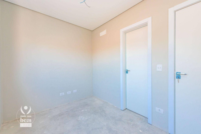 Imagem Sobrado com 3 Quartos à Venda, 135 m² em água Verde - Curitiba