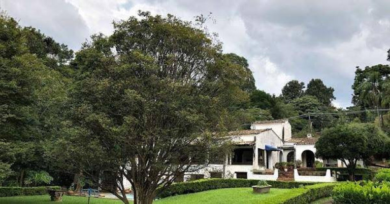Imagem Casa com 4 Quartos à Venda, 800 m² em Granja Viana - Cotia Imagem Casa com 4 Quartos à Venda, 800 m² em Granja Viana - Cotia