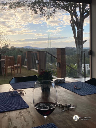 Imagem Casa com 6 Quartos à Venda, 370 m² em Arace - Domingos Martins Imagem Casa com 6 Quartos à Venda, 370 m² em Arace - Domingos Martins
