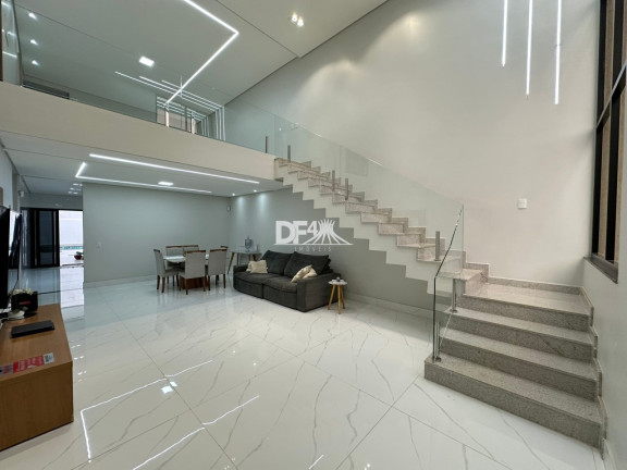 Imagem Casa com 4 Quartos à Venda, 300 m² em Taguatinga Centro (taguatinga) - Brasília Imagem Casa com 4 Quartos à Venda, 300 m² em Taguatinga Centro (taguatinga) - Brasília