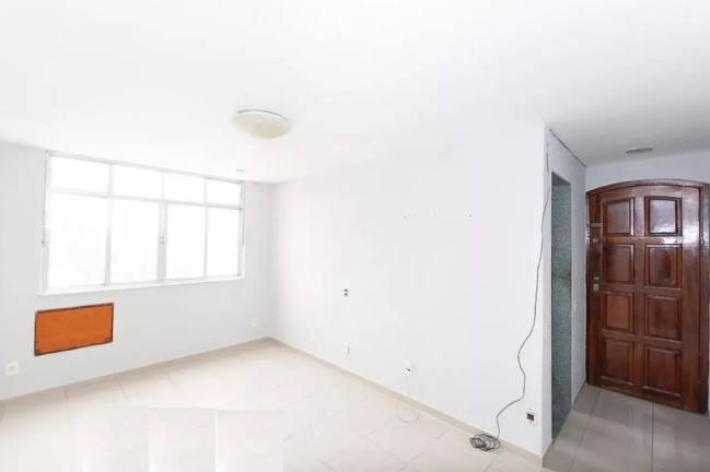 Imagem Imóvel com 2 Quartos à Venda, 65 m² em Icaraí - Niterói Imagem Imóvel com 2 Quartos à Venda, 65 m² em Icaraí - Niterói