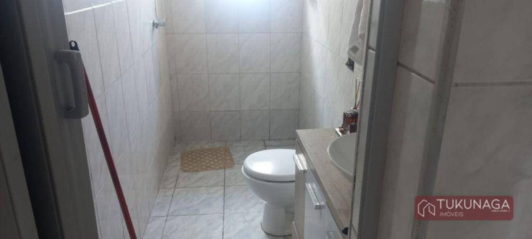 Imagem Casa com 5 Quartos à Venda, 162 m² em Jardim Vila Galvão - Guarulhos Imagem Casa com 5 Quartos à Venda, 162 m² em Jardim Vila Galvão - Guarulhos
