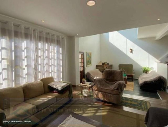 Imagem Casa à Venda, em São Paulo 2 - Cotia Imagem Casa à Venda, em São Paulo 2 - Cotia