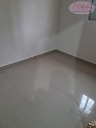 Imagem Sobrado com 2 Quartos para Alugar, 54 m² em Jardim São João - Mauá